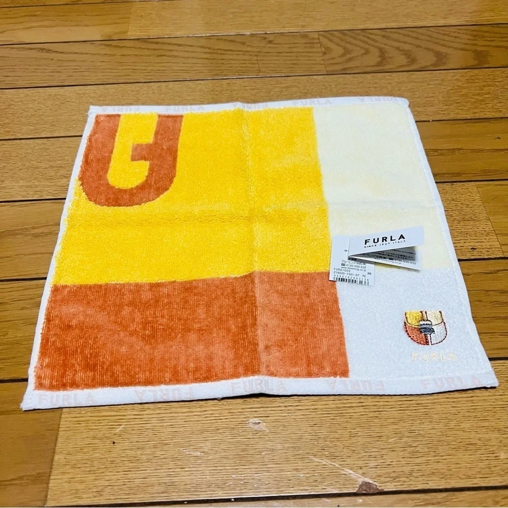 Furla Multicolor Face/Hand Towel 28 cm x 28 cm